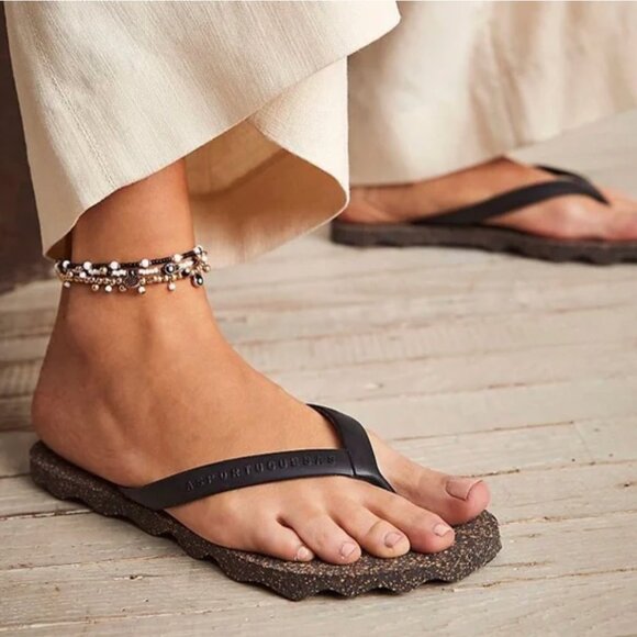 ASPORTUGUESAS Base Cork Sole Flip Flop Thong Sandals in Black Minimalist Sz 8/9 - Picture 1 of 13